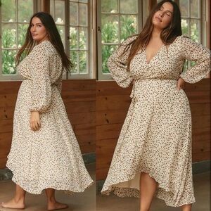 Christy Dawn Lined Bergen Wrap Dress in
Autumn Breeze Cream Floral size 2X